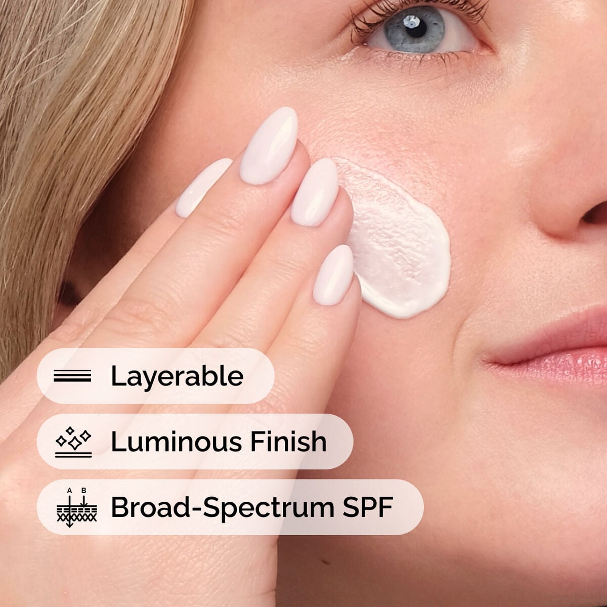 uv-filters-spf-45-serum-s7 uv-filters-spf-45-serum-model-application-with-benefits.jpg